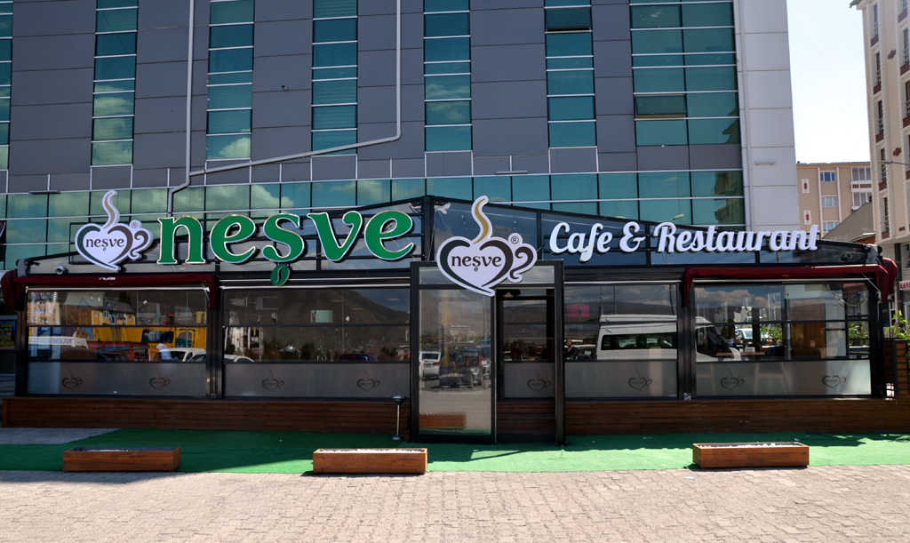 NEŞVE CAFE AÇILIŞA HAZIR!