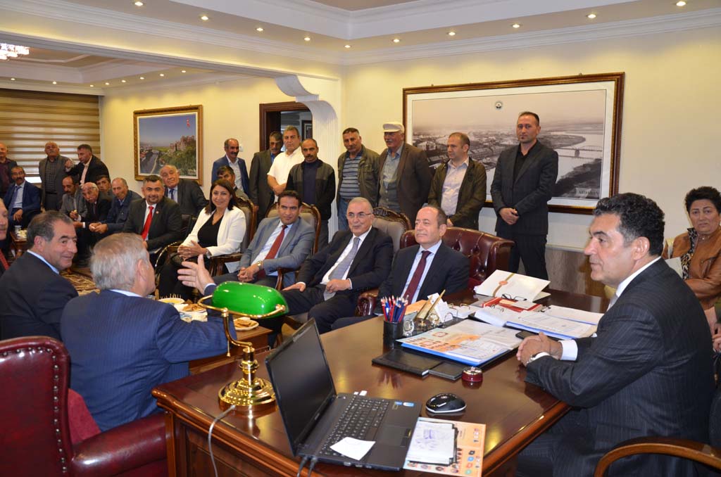 CHP'den Ardahan'a çıkarma, sorunlar konuşuldu