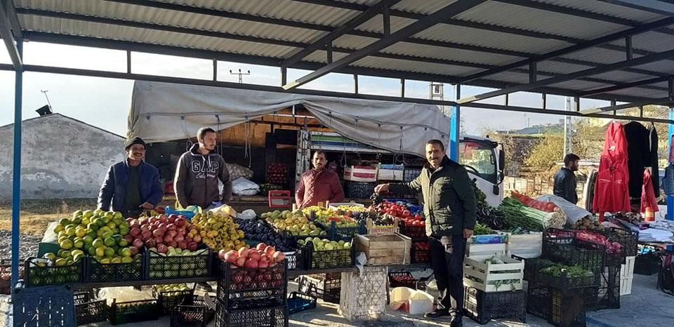 Köprülü’de Semt Pazarı açıldı