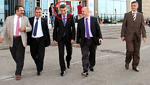 Öztürk Yılmaz, o fotoğrafı savundu