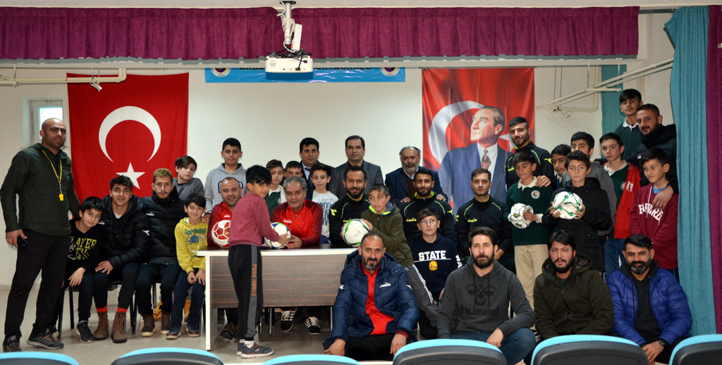 HOÇVAN SPOR'DAN ANLAMLI ZİYARET