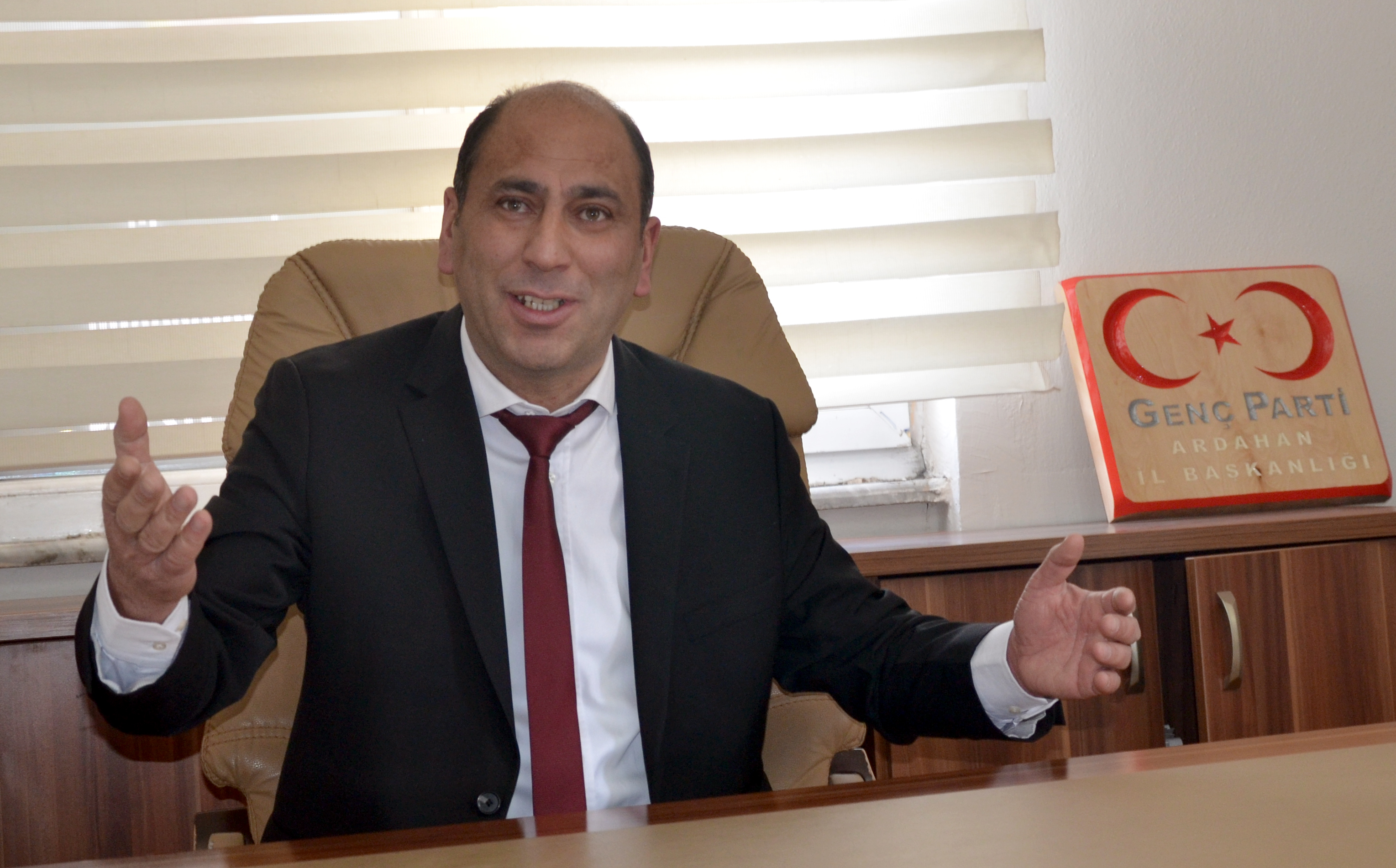 BAŞKAN ÇOBAN: GAZETECİLER, BİRER KAHRAMANDIR