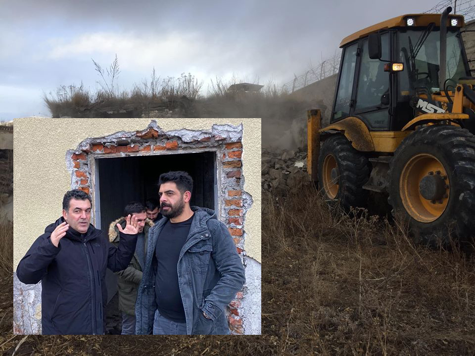 DEMİR PASLANMIYOR!