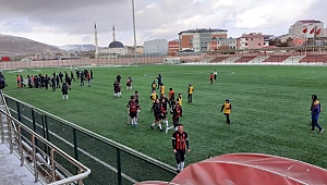 BU TAKIM ARDAHAN'IN SAHİP ÇIKIN!