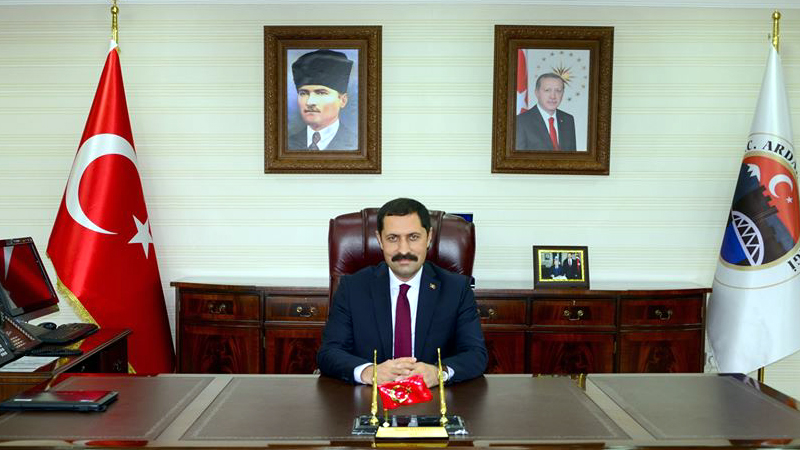 CENNET ANALARIN AYAKLARININ ALTINDADIR
