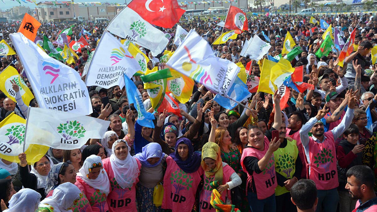 KORONA VİRÜS HDP’Yİ DE VURDU