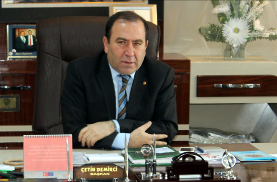 VİRÜS, KİMLİKLE GEÇİŞİ DE VURDU