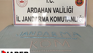 Ardahan’da uyuşturucu tacirlerine darbe