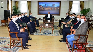VALİ ÖNER’E HOŞ GELDİN ZİYARETLERİ SÜRÜYOR