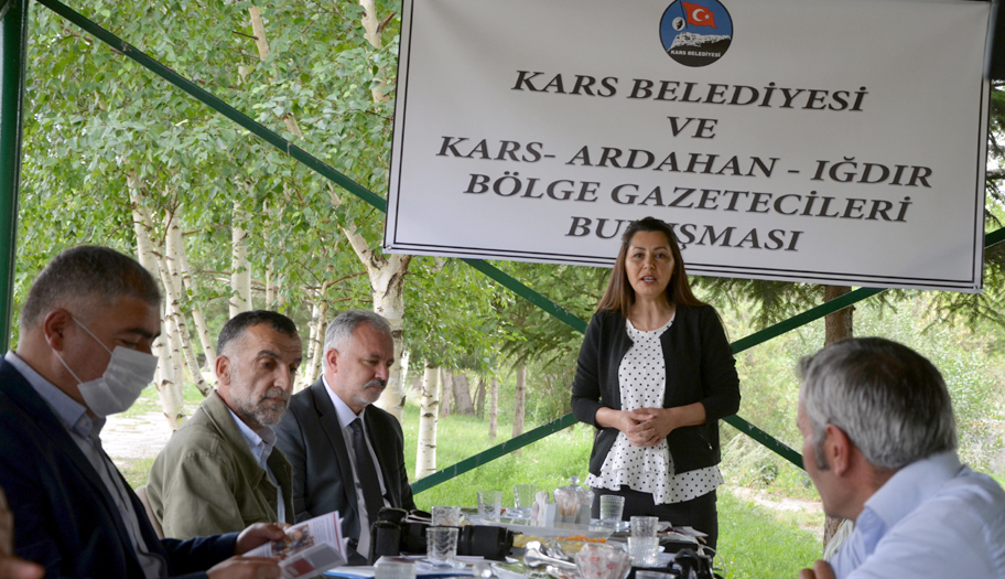 3 İLİN GAZETECİLERİ KARS BELEDİYESİYLE BULUŞTU