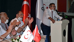 CEM UZAN'DAN RADİKAL MANİFESTO