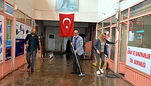  GÖLE’Yİ SEL BASTI, METEOROLOJİ YİNE UYARDI