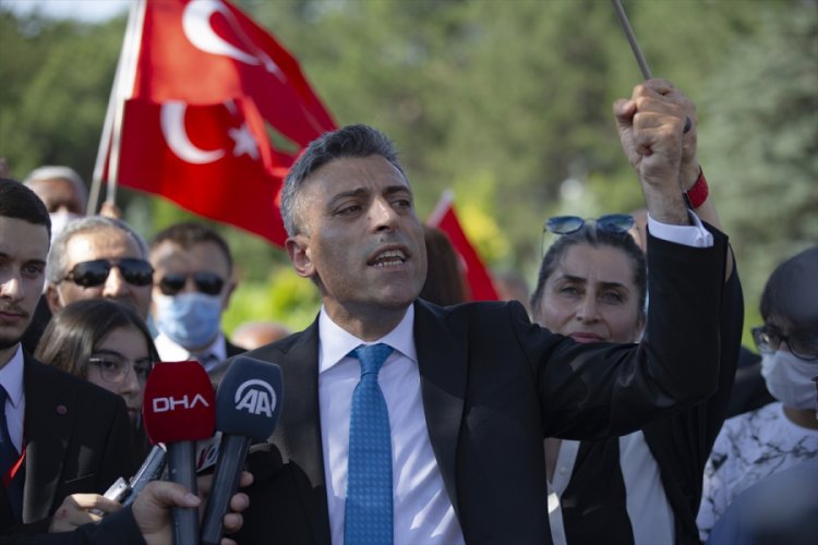 YENİLİK PARTİSİ KURULDU