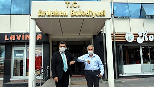 BELEDİYE’DE GİRİŞLER SINIRLANDIRILDI