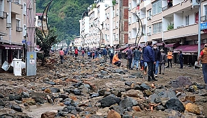 GİRESUN'DA SEL FELAKETİNDE ÖLÜ SAYISI 5'E YÜKSELDİ