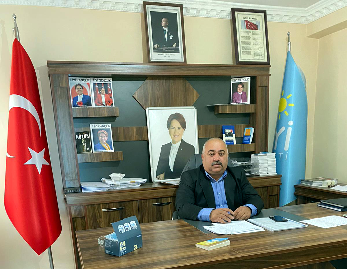 İYİ PARTİ'DE GÖKHAN AKTAŞ GÜVEN TAZELEDİ