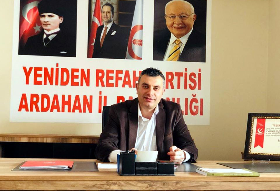 REFAH’TAN, AK PARTİ’YE ZEHİR ZEMBEREK UYARI