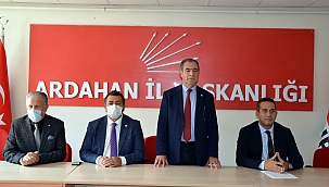 CHP HEYETİ: İKİ KAPI VAR, BİR BACA YOK