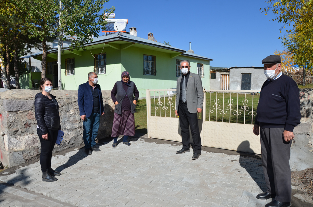HANAK BELEDİYESİ SORUNLARI BİTİRDİ
