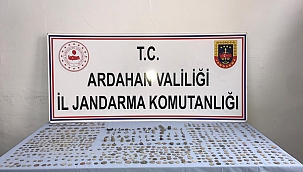 KARGO ARACINDA GİZLENMİŞ TARİHİ ESERLER ELE GEÇİRİLDİ