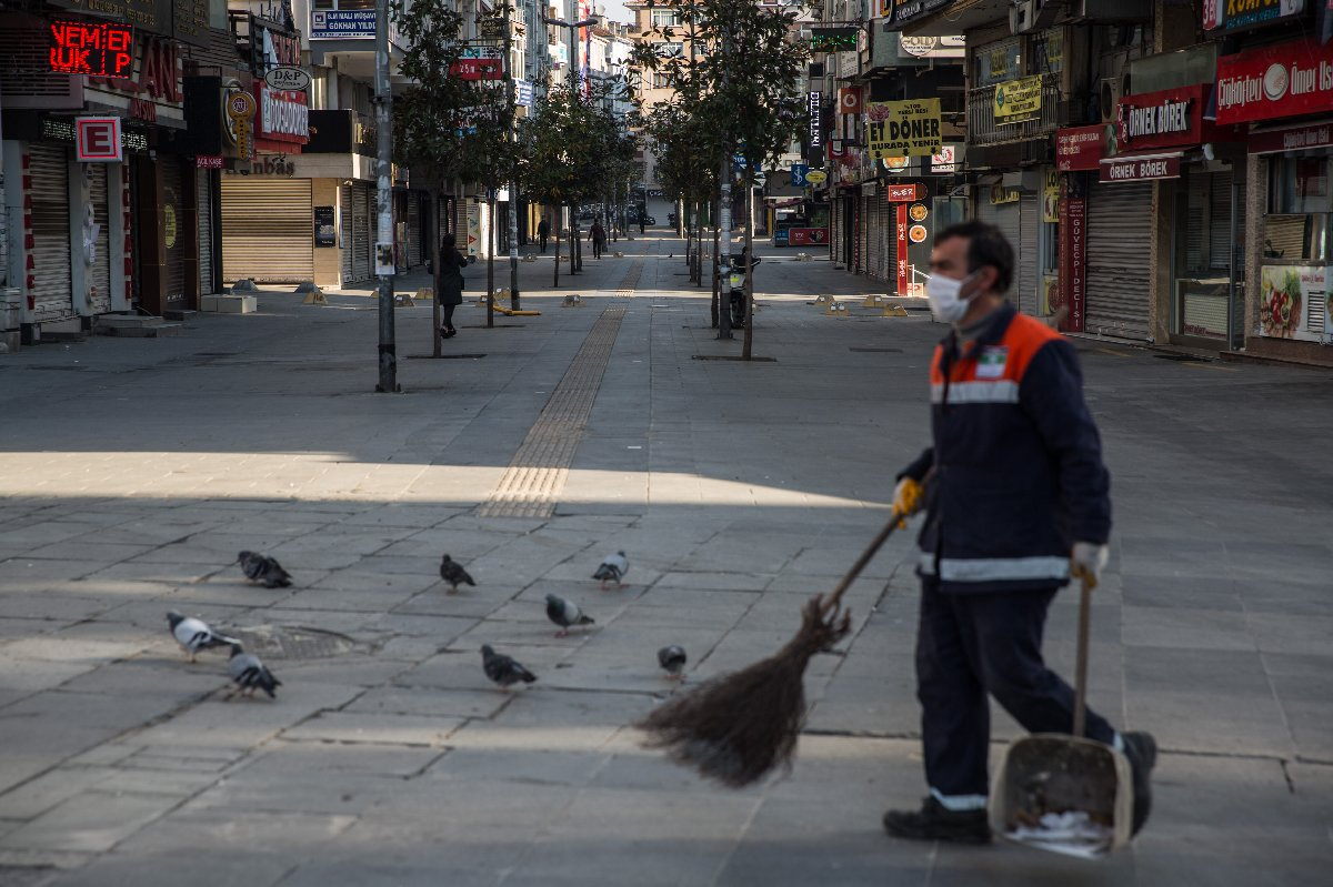 KİMLER SOKAĞA ÇIKMA YASAĞINDAN MUAF TUTULACAK?