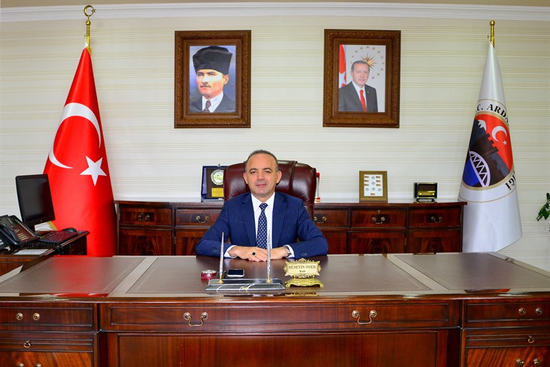 VALİ ÖNER: YENİ YILDA AYNI GAYRETLE ÇALIŞACAĞIZ