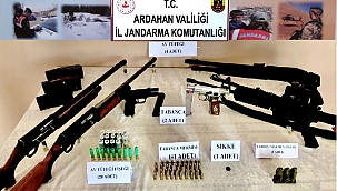 GÖLE’DE SİLAH VE TARİHİ ESER KAÇAKÇILIĞI