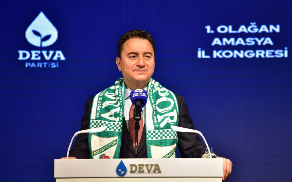 ALİ BABACAN: EKONOMİYİ DÜZELTMENİN YOLU HUKUKTAN GEÇER