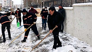MART AYINDA KAR MÜCADELESİ