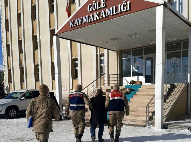 CUMHURBAŞKANINA HAKARETTEN GÖZALTINA ALINDI