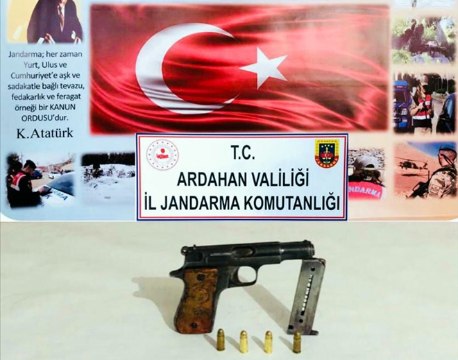 KİŞİ BİR, SUÇ İKİ