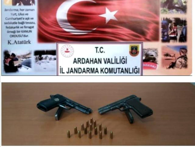 2 RUHSATSIZ SİLAH ELE GEÇİRİLDİ