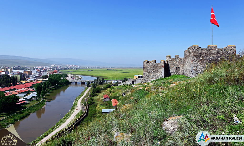 GURBETÇİLER ARDAHAN'I YAKTI