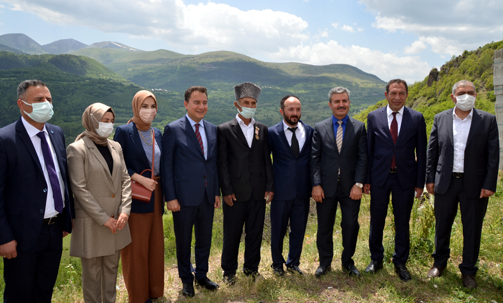 ALİ BABACAN, SINIRDAN SES VERDİ