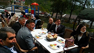 YA GELİRSİNİZ YA DA POSOF BİTER!