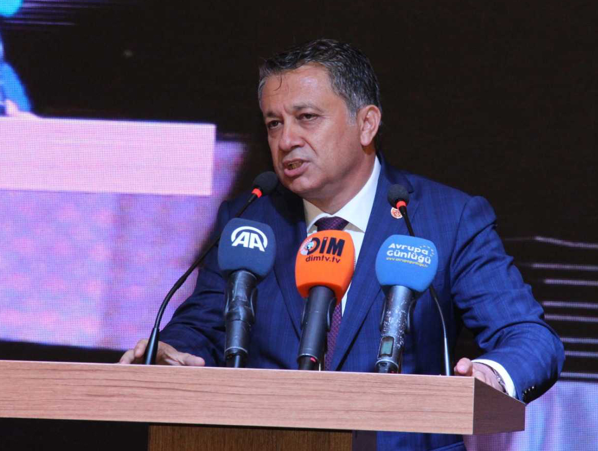 KGK: "Darbecilere karşı destansı kutlu direniş asla unutulmayacak"