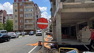 YOLA VE KALDIRIMA GİRMEK YASAKTIR
