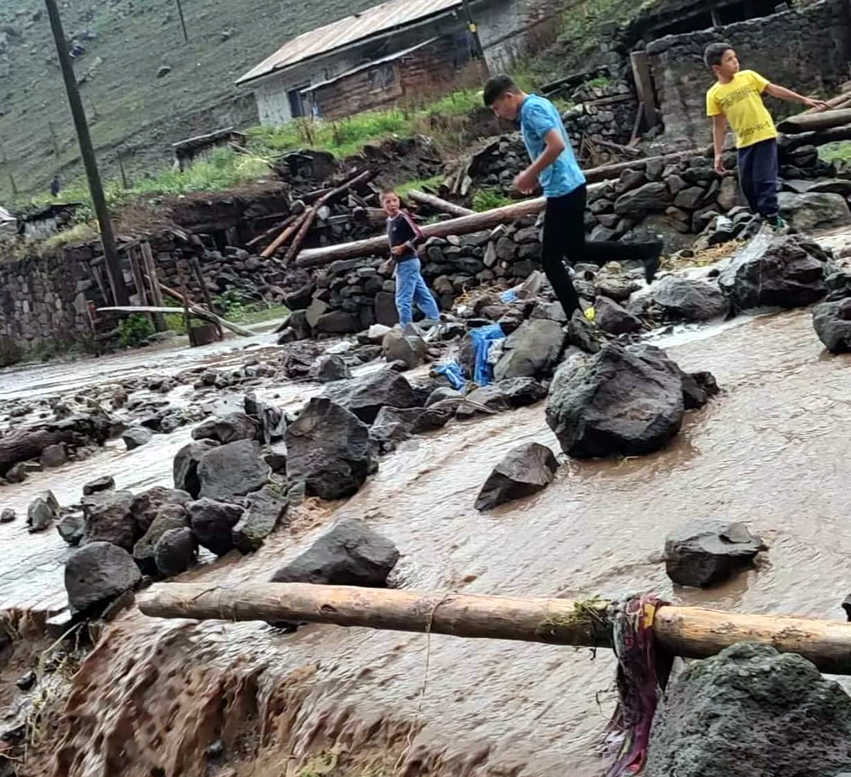 ARDAHAN VE GÖLE 'SAĞANAĞ'A TUTULDU!