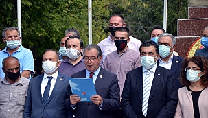 CHP'DEN ALTERNATİF ZAFER BAYRAMI KUTLAMASI