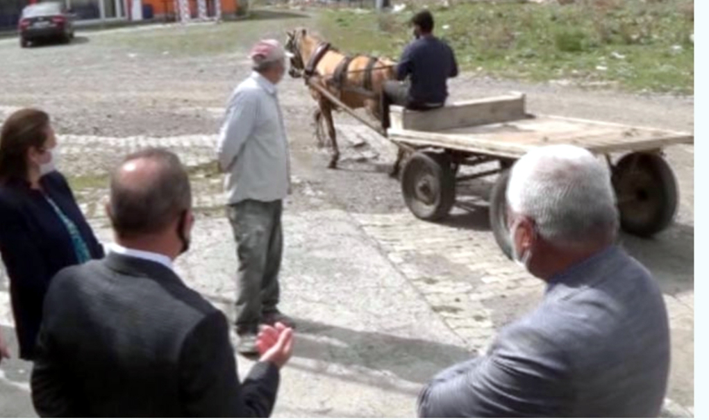 AŞI OLMAYA ONU KİM İKNA ETTİ?