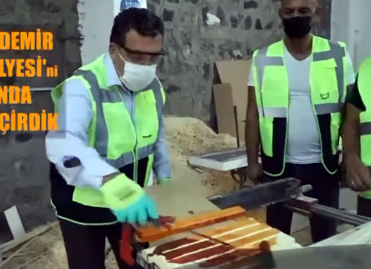 ŞOV ARDAHAN’DA, BAŞKAN BODRUM’DA