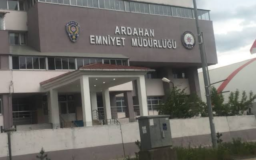 15 AYRI ADRESTE, 11 KİŞİ YAKALANDI!