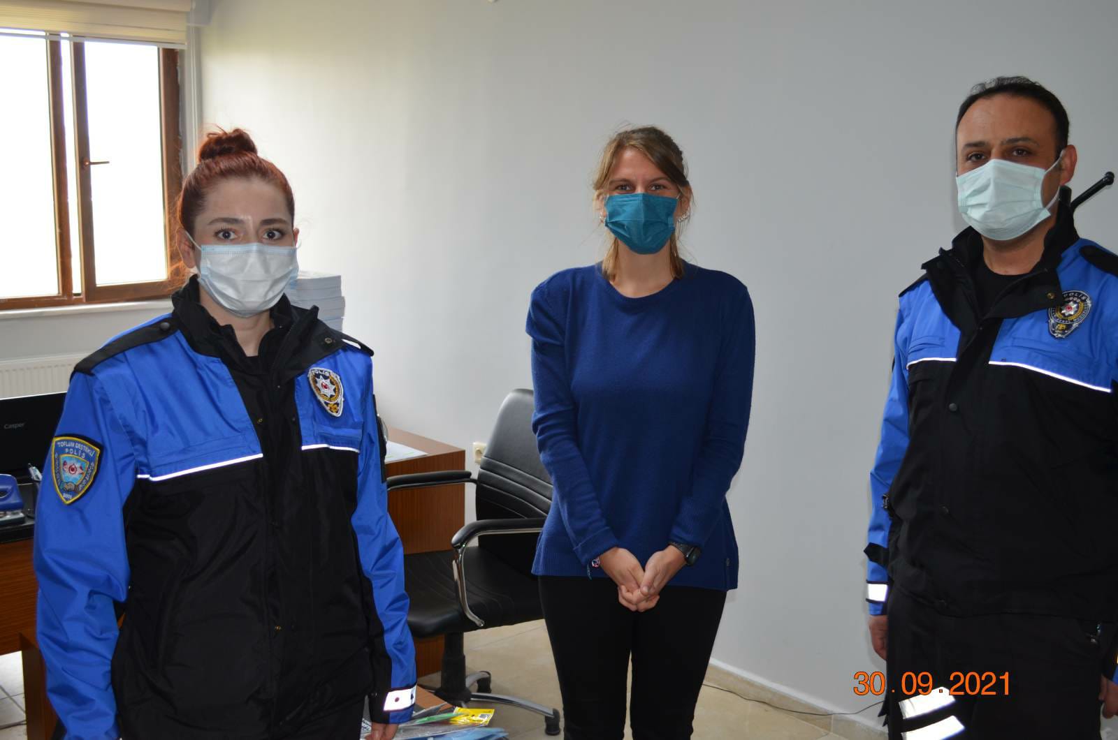 ARDAHAN EMNİYETİ, ÖĞRENCİLERİ SEVİNDİRDİ