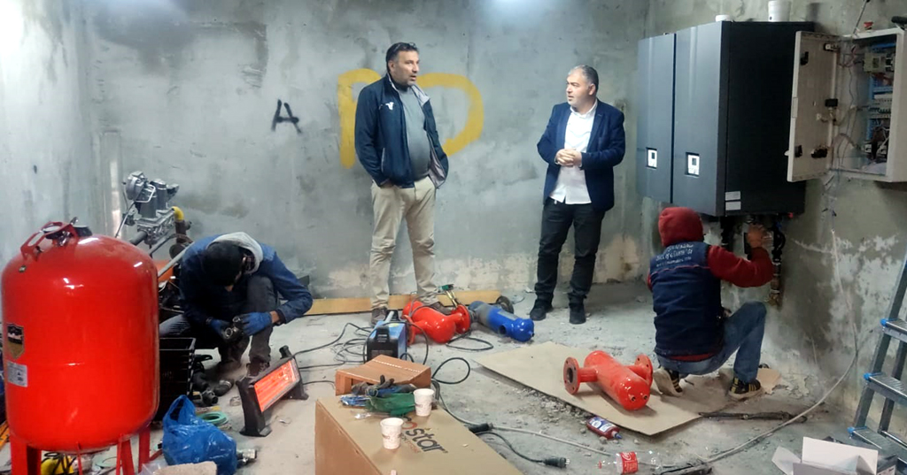 AVM NİHAYET ISIYA KAVUŞUYOR