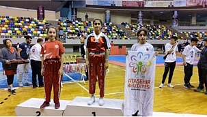 ARDAHANLI EYLÜL'DEN KÜÇÜK YAŞTA BÜYÜK BAŞARI!