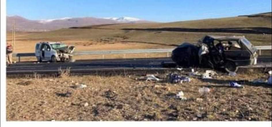 HOÇVAN YOLUNDAKİ KAZA CAN ALDI!