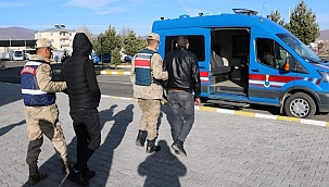 JANDARMA, HIRSIZLARIN ENSESİNDE!