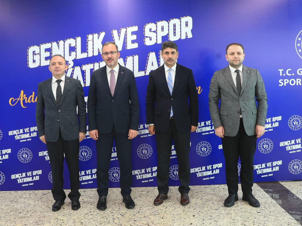 ARDAHAN'A 50 MİLYONLUK SPOR YATIRIMI