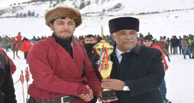 ÇILDIR BUZ FESTİVALİNİN TARİHİ BELLİ OLDU