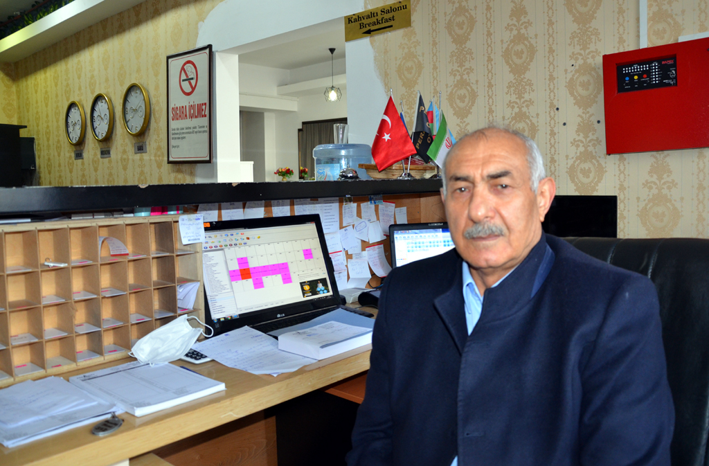 ÖZCAN UYGUR'UN VEFATI ARDAHAN'I YASA BOĞDU
